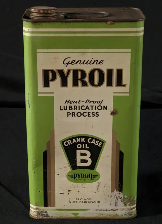 1 GAL CAN GENUINE PYROIL CRANKCASE OIL B LA CROSSE WISCONSIN