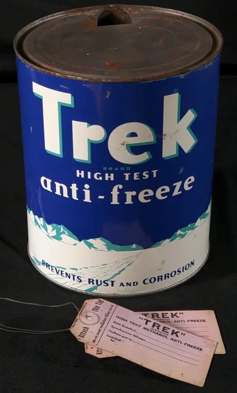 1 GAL CAN TREK ANTIFREEZE UNION CARBIDE NEW YORK