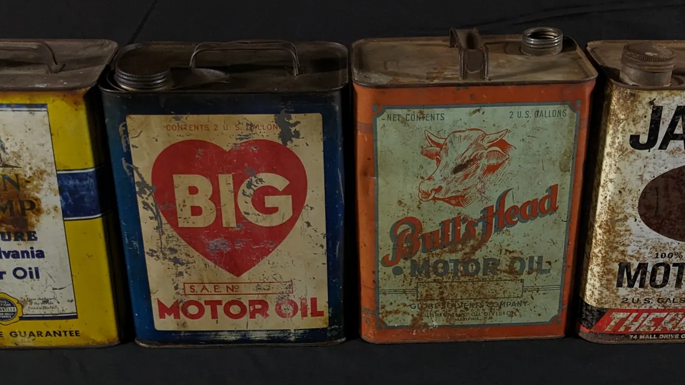 4 ASSORTED 2 GAL OIL CANS JAGUAR BULL'S HEAD BIG HEART PENN CHAMP