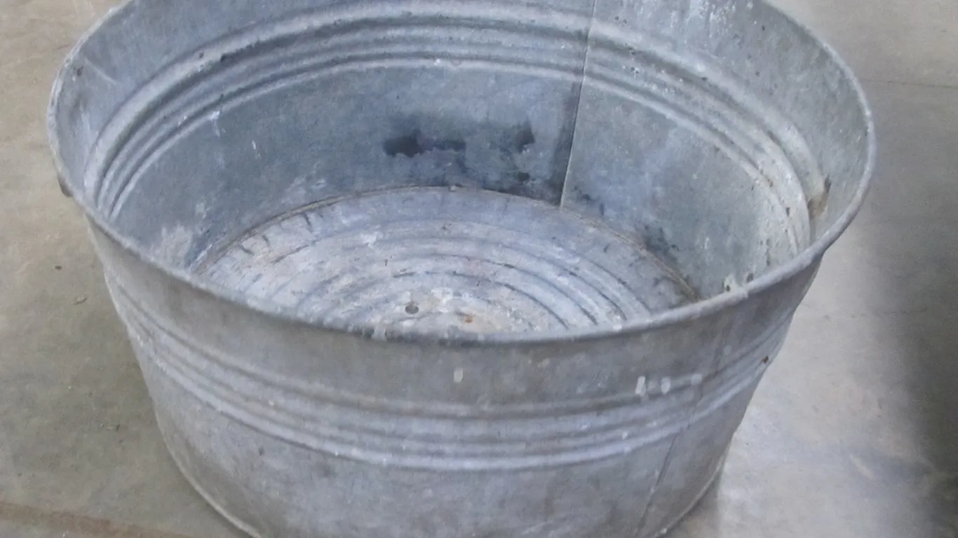 Galvanized Wash Tub