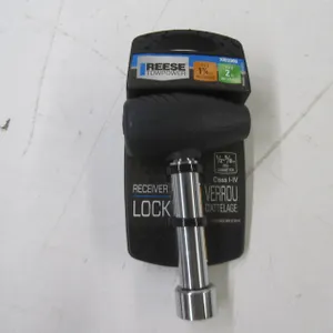 Reese 1-1/4" Locking Hitch Pin