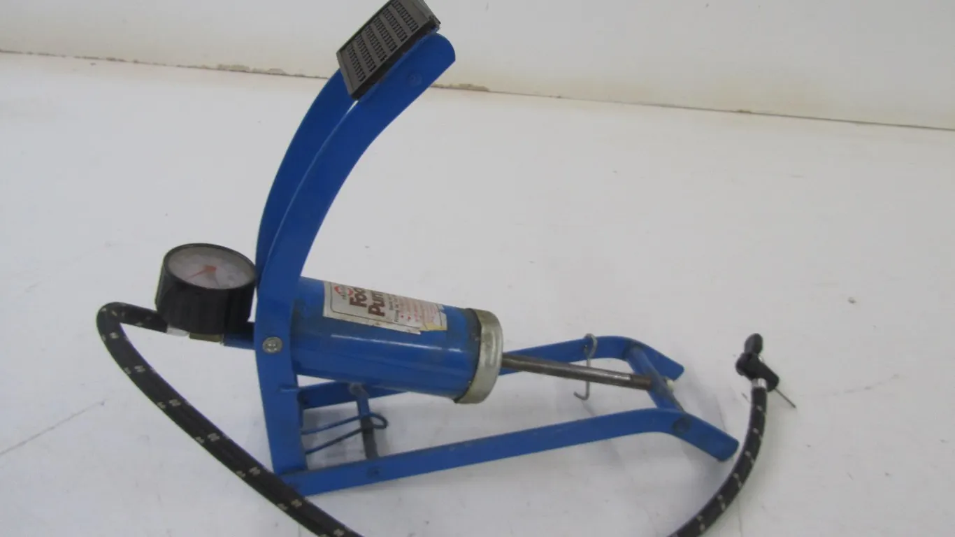 Chieftain Foot Pump