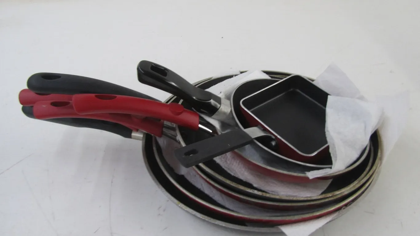 Lot Of Assorted Non-Stick Frying Pans