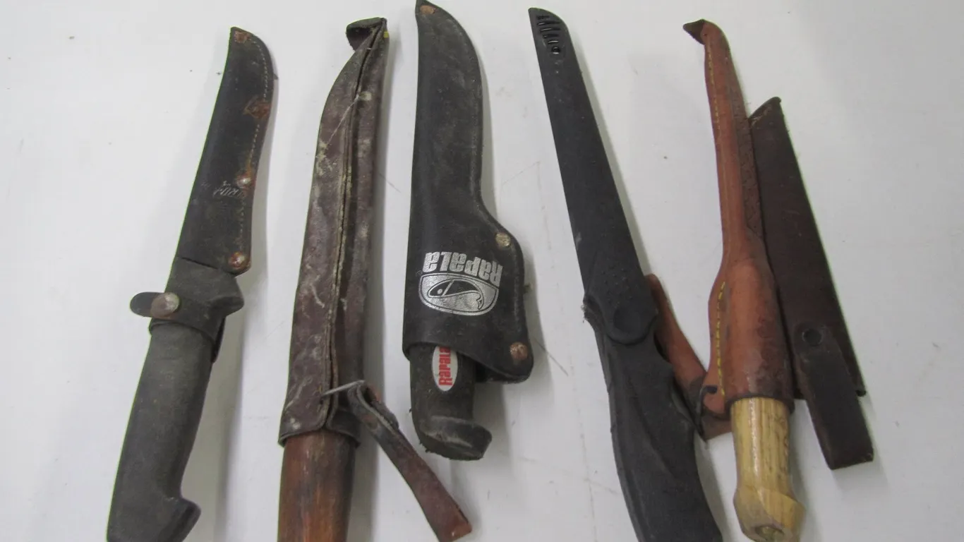 (5) Assorted Fillet Knives w/Sheaths