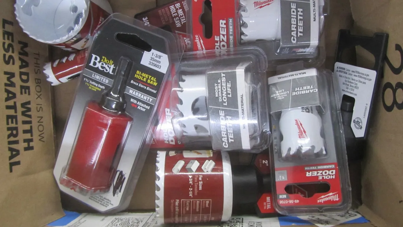 Lot Of Assorted Hole Saw Bits