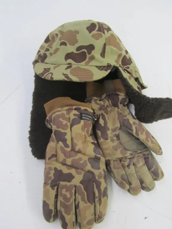 Orvis Camo Hunting Cap w/Promark Microlar 3 Gloves