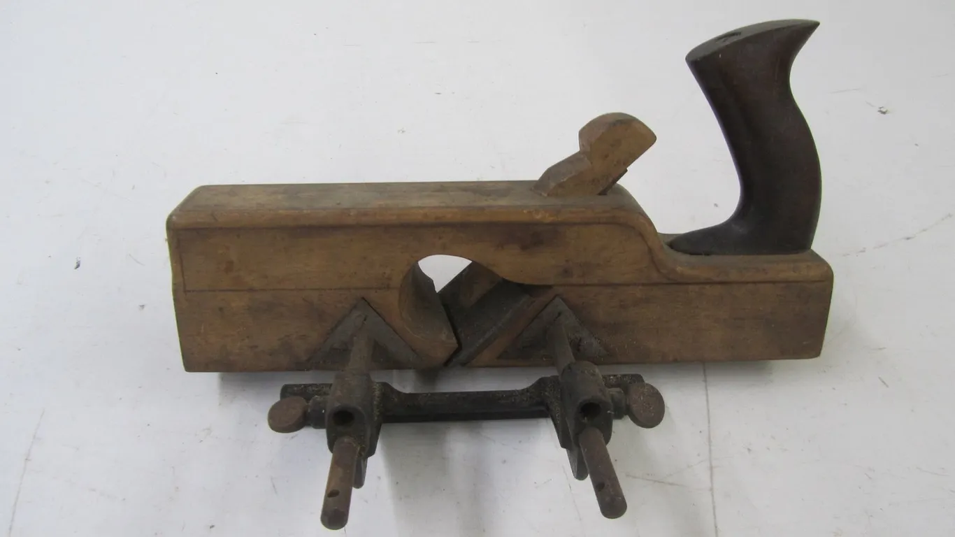 Antique Wooden Screw Arm Plow/Grooving Plane
