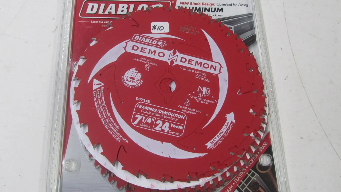 (12) Diablo 7-1/4" Saw Blades