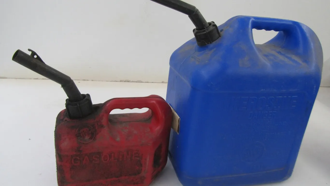 5 Gallon Kerosene Can And 1-1/4 Gallon Gas Can