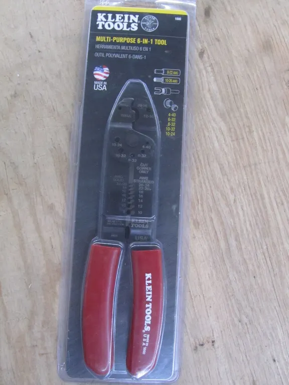 Klein Tools Multi-Purpose 6 In 1 Tool