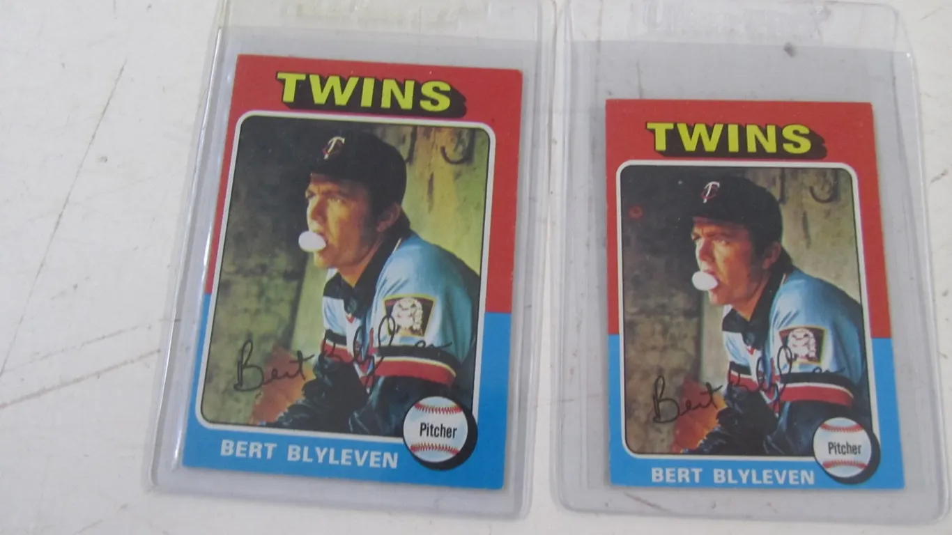 (2) 1975 Topps Bert Blyleven Cards