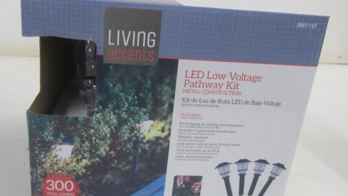 Living Accents LED Low Voltage Pathway Kit