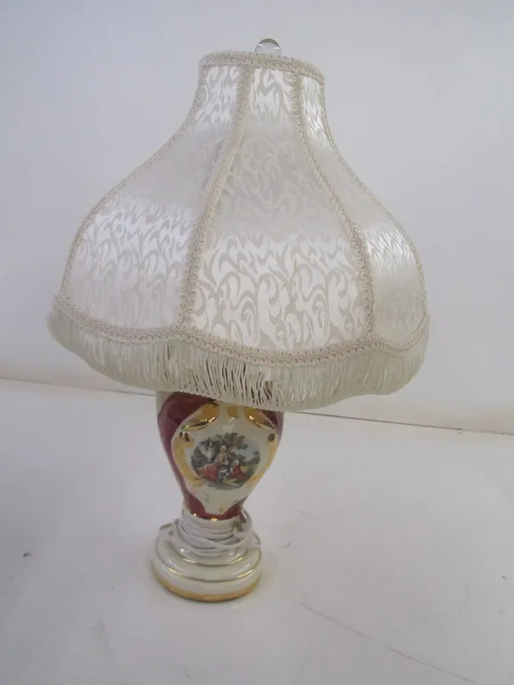 Unique Ceramic Table Lamp w/Shade