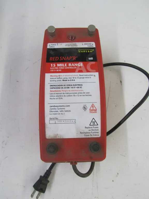 Zareba Red Snap'r 15 Mile Range Electric Fence Controller