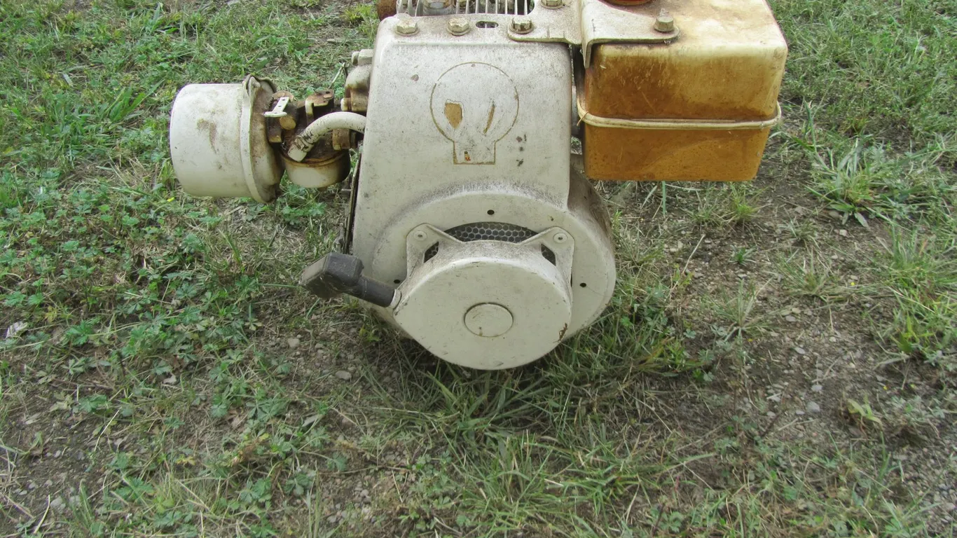 Gas Engine