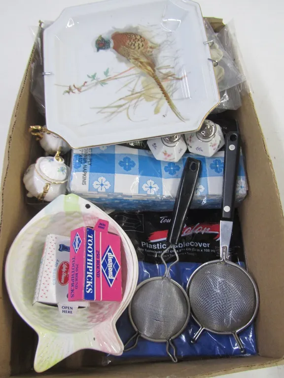 Flat Of Assorted Household Items