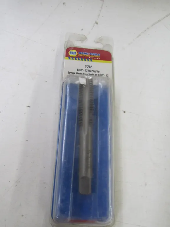 NAPA T-212 9/16" - 12 NC Plug Tap