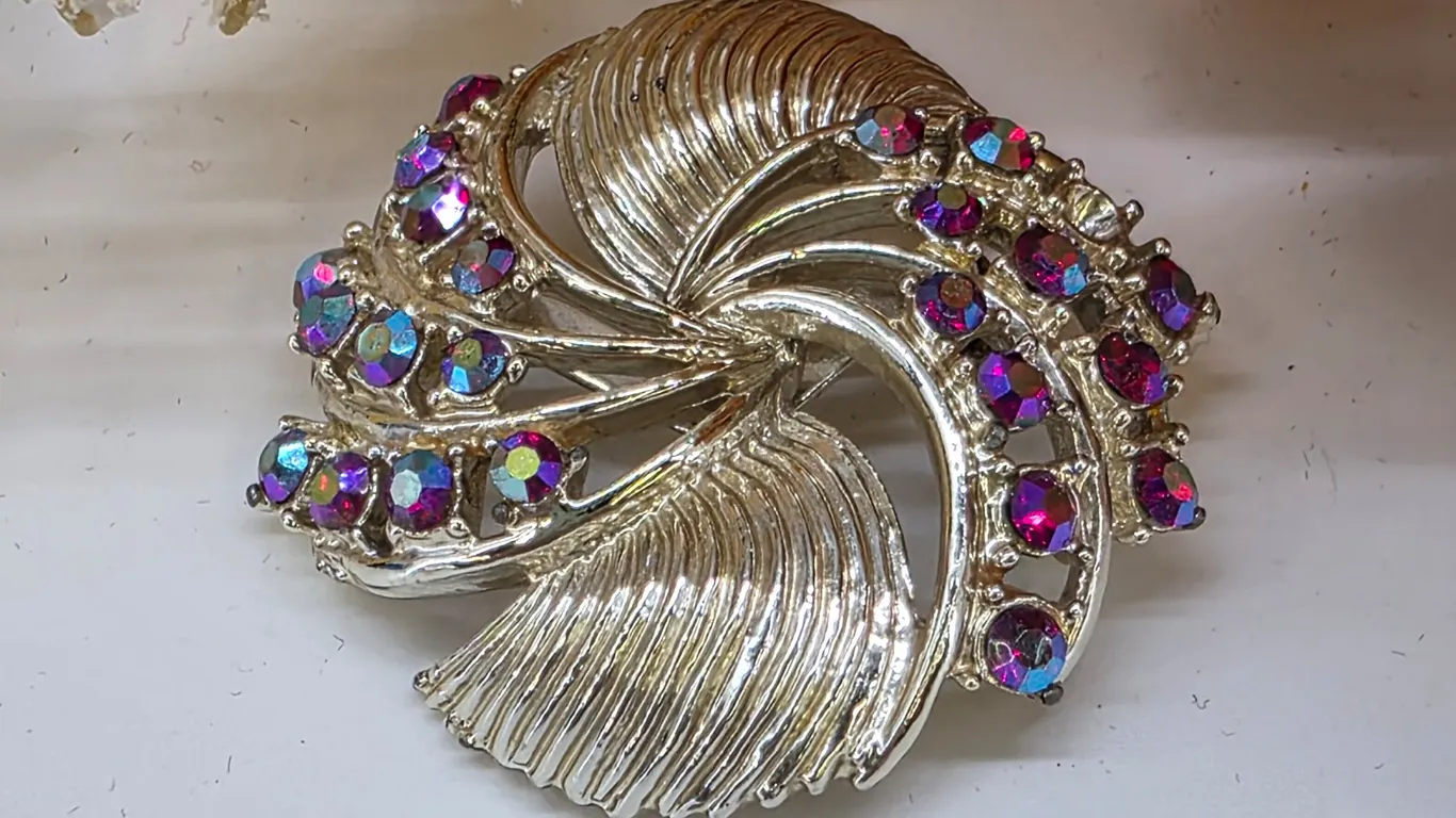 Beautiful Silver Tone Swirl Brooch Faux Aurora Borealis Iridescent Rhinestone Pin