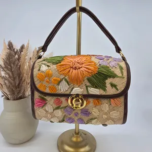 Vintage Cabana Woven Straw Floral Raffia Embroidered Handbag Wood Sides Brown