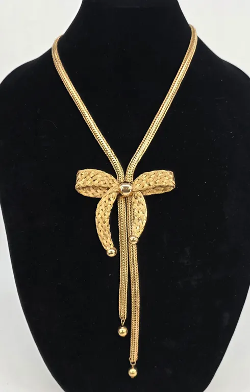 Vintage Napier Gold Tone Mesh Bow Lariat Necklace Tassel Statement Jewelry