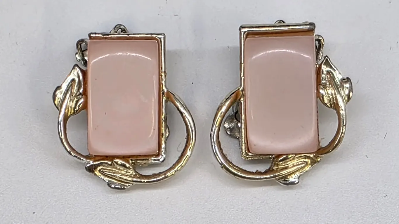 Vintage Coro Pink Thermoset Clip On Earrings Gold Tone Leaf Floral Mid Century