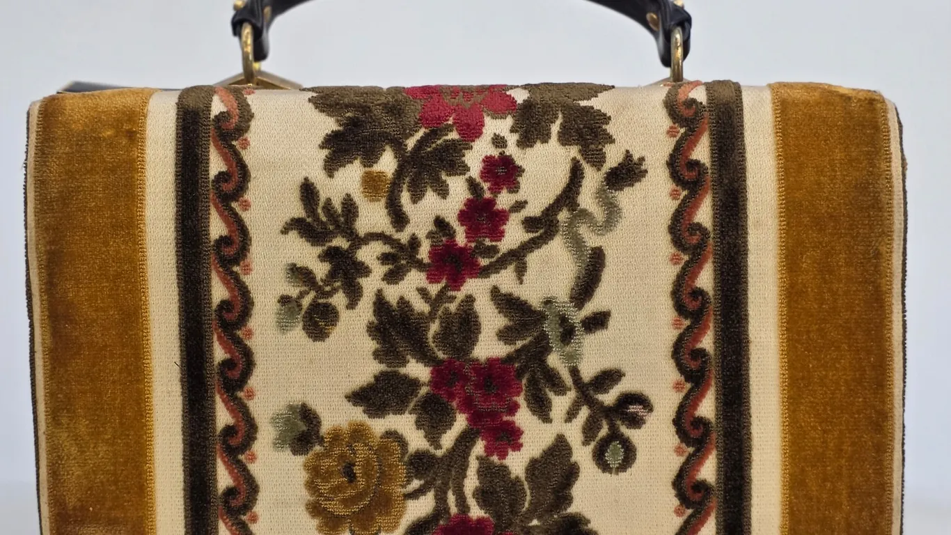 Vintage Elizabeth Arden Paris Floral Tapestry Carpet Bag Velvet Trim Gold Hardware Top Handle Handba