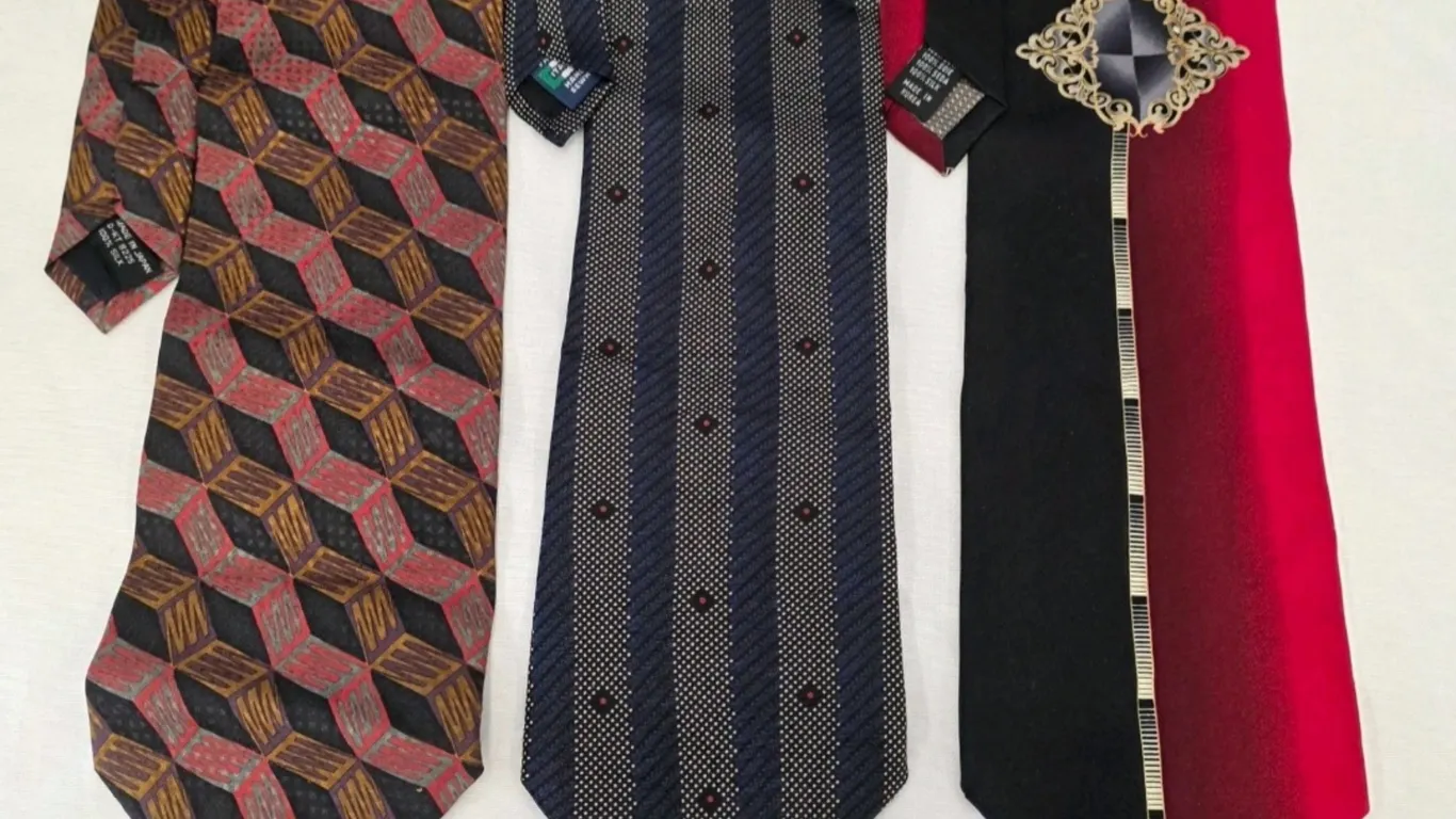 Lot of 3 Vintage Silk Ties MulberryJhane Barnes Bello Uomo GeometricAbstract