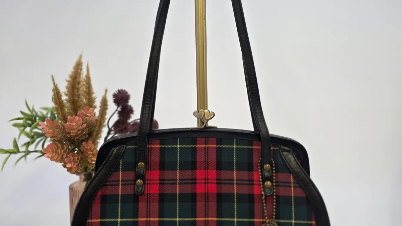 Fossil Forever Plaid Tartan Kiss Lock Shoulder Bag Red Green Black Vintage Style