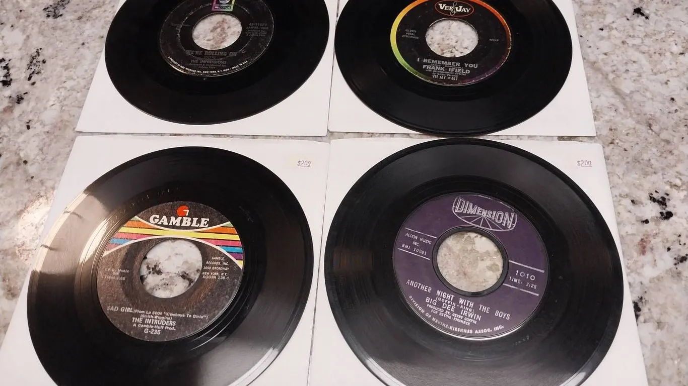 Four 45 RPM Records: The Impressions, Frank Ifield, The Intruders, Big Dee Irwin (Soul & Pop)