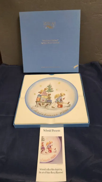 Schmid Parade Into Toyland Christmas 1980 Collector Plate