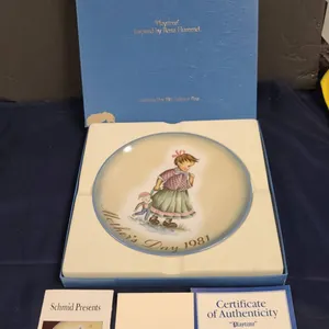 Schmid Playtime Bertha Hummel Mother’s Day 1981 Plate Set