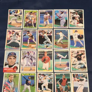 1992 Topps Baseball Cards with Future Star Inserts