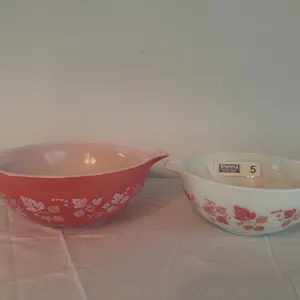 Pyrex Gooseberry Pattern Cinderella Mixing Bowls, Set of 2