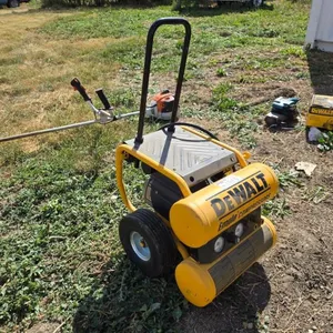 DeWalt Portable Air Compressor
 UNRESERVED