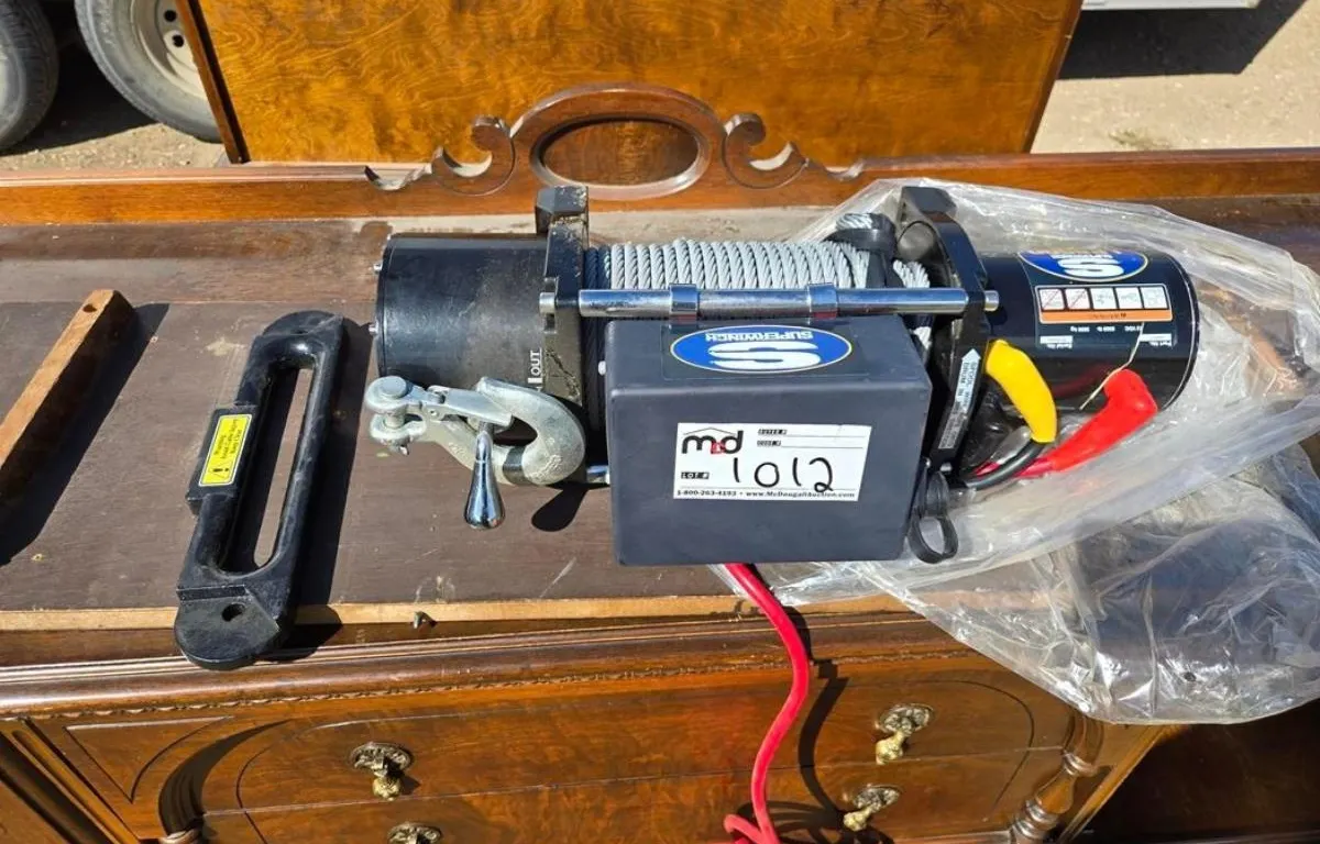 Superwinch LP8500 Electric Winch
UNRESERVED