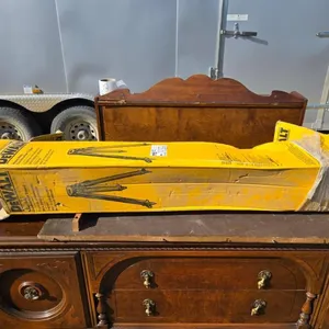 DeWalt Heavy Duty Construction Tripod
 UNRESERVED