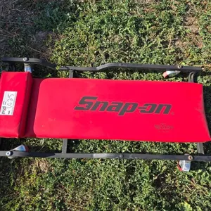 Snap-On Rolling Mechanic's Creeper
 UNRESERVED