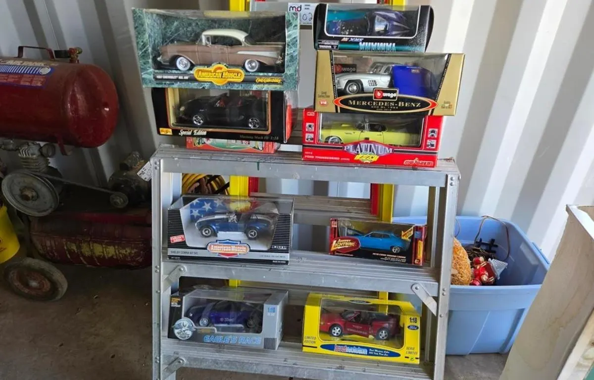 Boxed Diecast Vehicle Collection
UNRESERVED