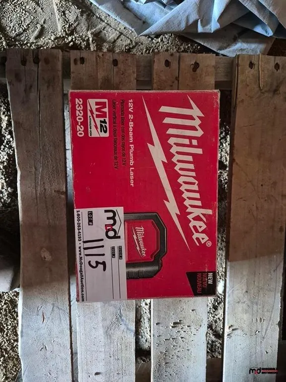 Milwaukee M12 2-Beam Plumb Laser
UNRESERVED