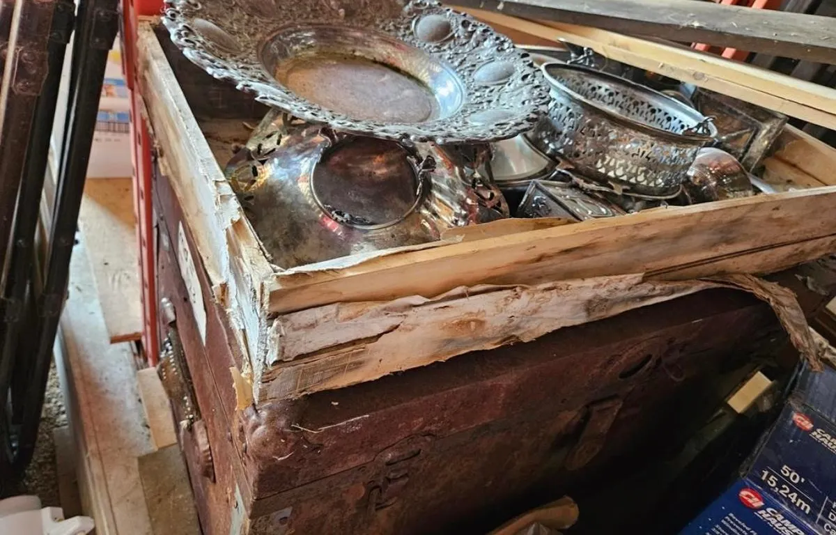 Assorted Silver Serving Ware
UNRESERVED