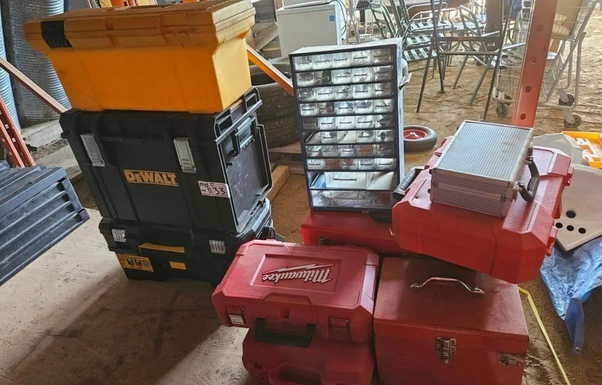 Assorted Empty Tool Cases and Organizers
UNRESERVED