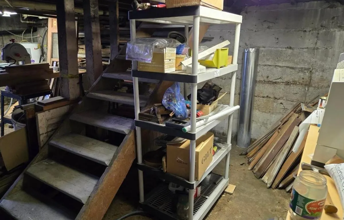 Plastic Storage Shelving with Assorted Shop Supplies
UNRESERVED