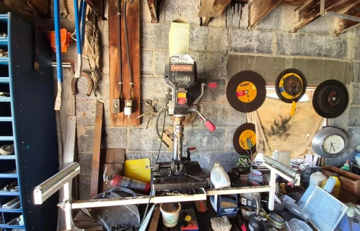 Craftsman 12" Drill Press
UNRESERVED