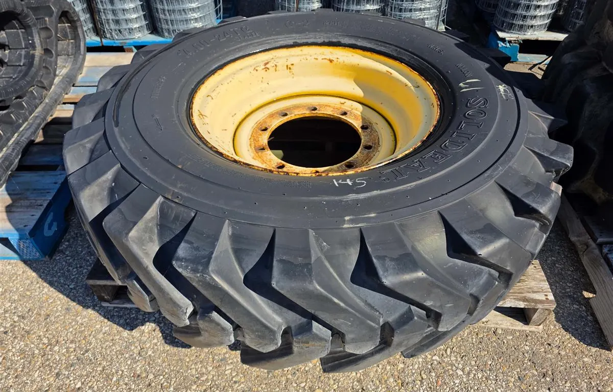 Solideal 14.00-24 TG Tire on Rim
UNRESERVED