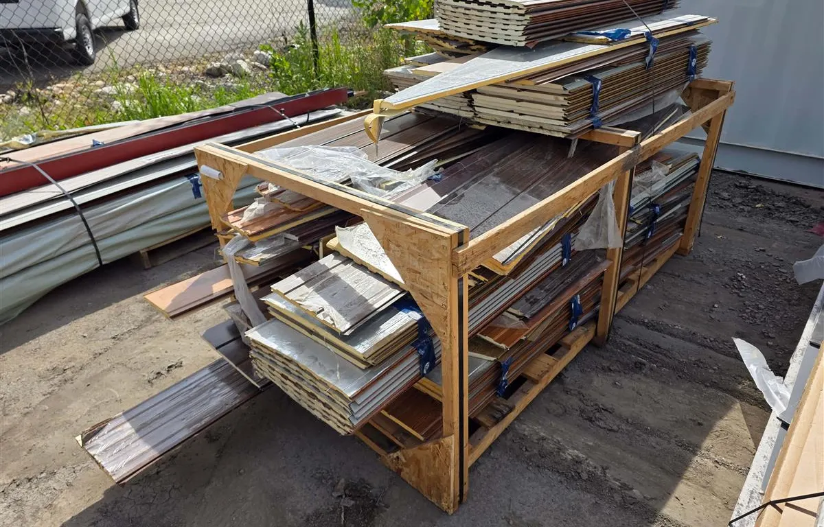 Assorted Insulated Metal Panels
UNRESERVED