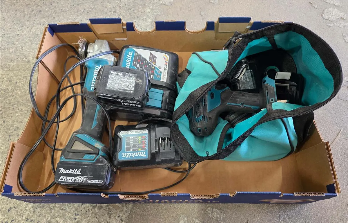 Makita Cordless Drill & Impact Driver Tool Lot
UNRESERVED