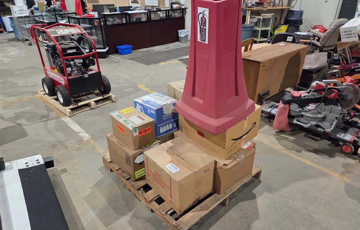 Assortment of Residential/Industrial Safety Gear
UNRESERVED