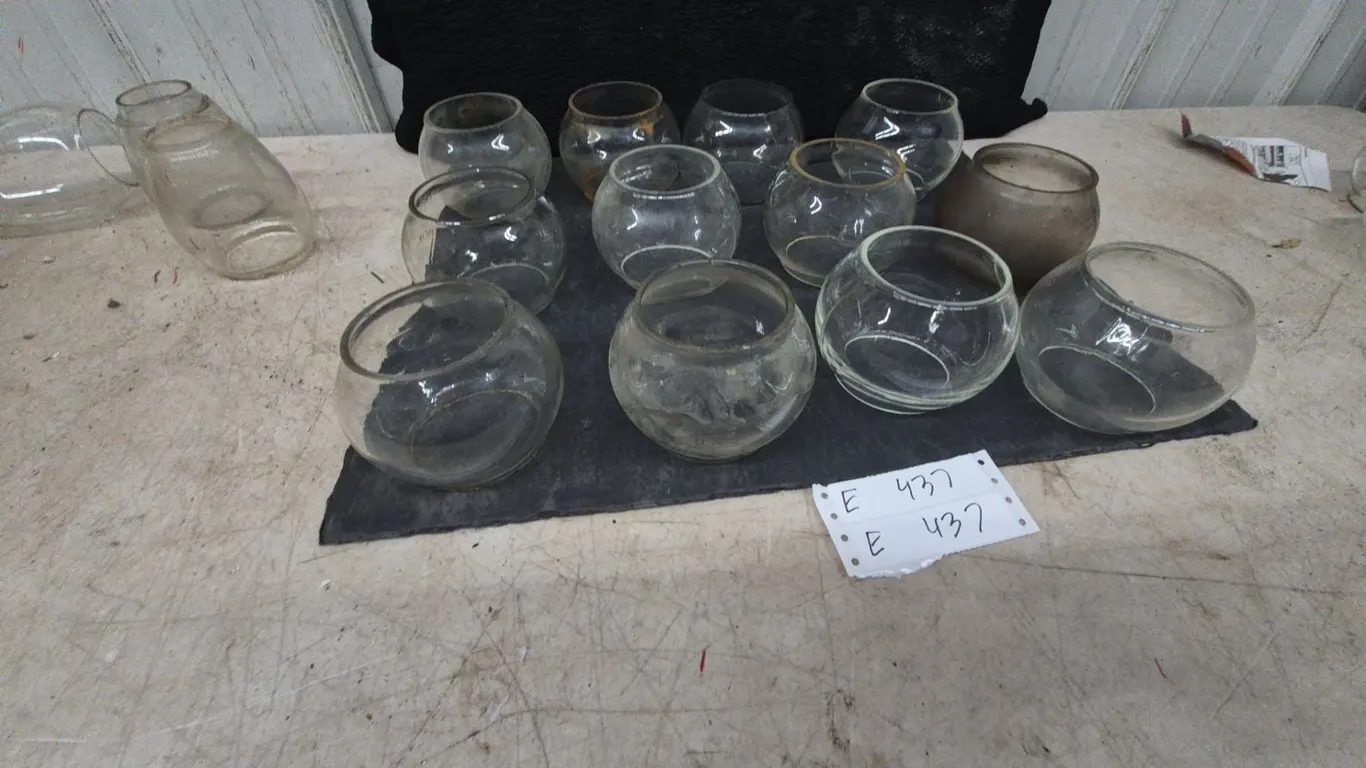 12 Assorted Glass lantern fonts