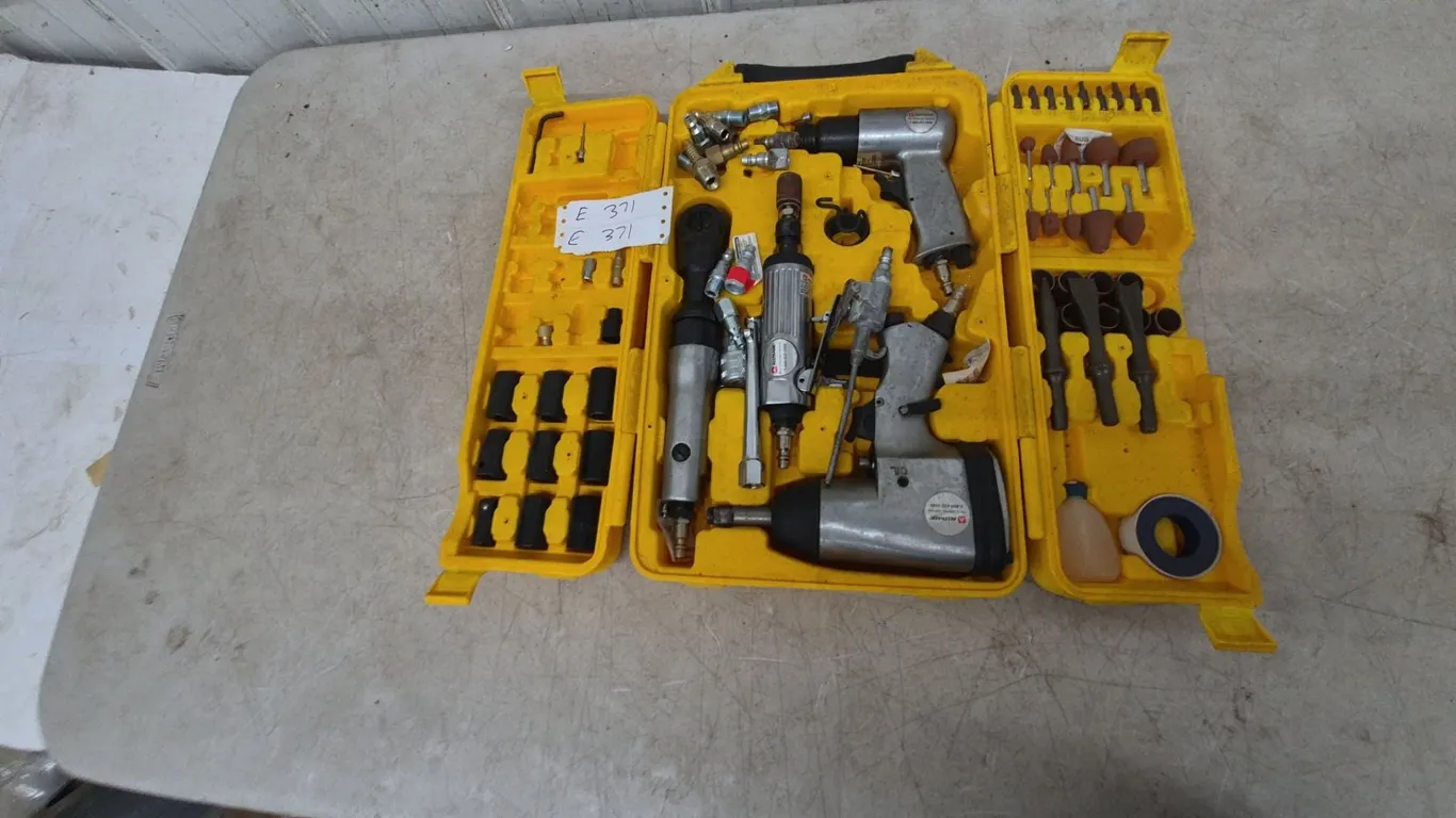 Air Tool Kit: Alltrade Air Ratchet, Alltrade Die Grinder, Air Hammer, Impact Wrench