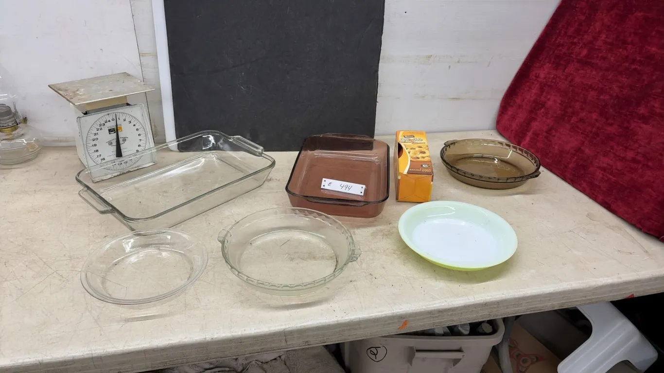 Vintage Hanson Utility Scale, Pyrex Baking Dishes, Glass Pie Plates, Baker's Secret Bakeware